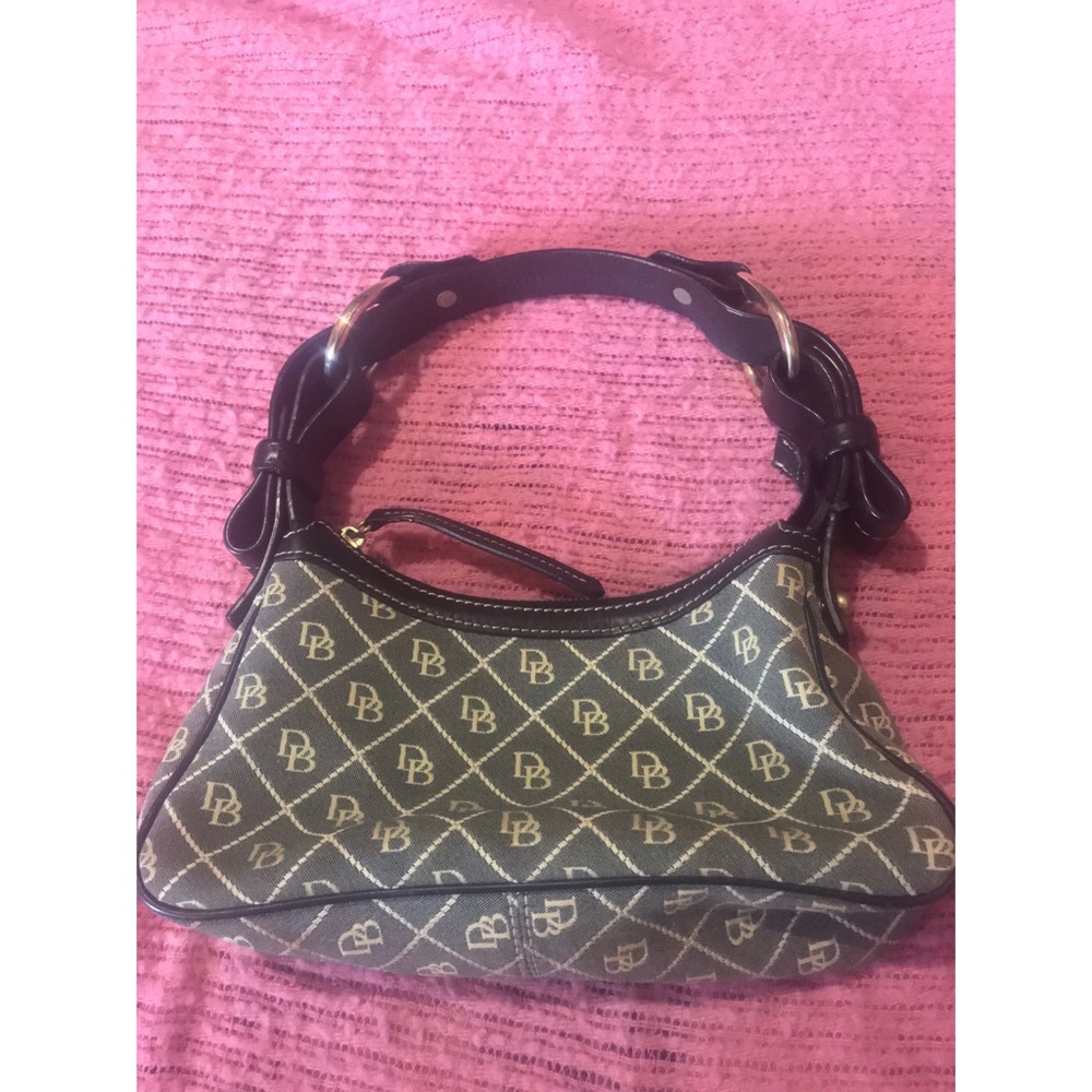 AUTHENTIC DOONEY AND BOURKE PURSE